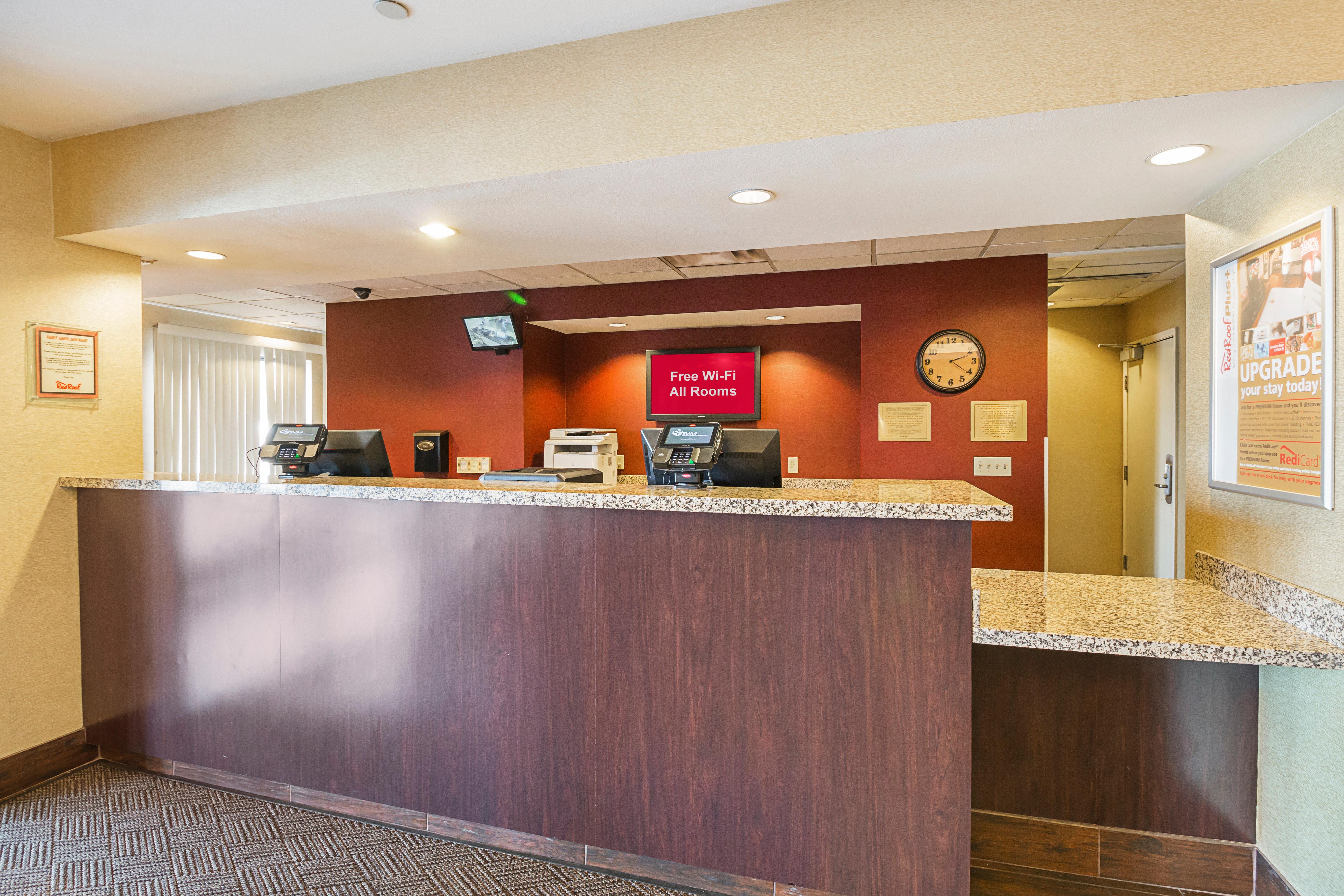 Red Roof Inn Plus + Phoenix West Ngoại thất bức ảnh