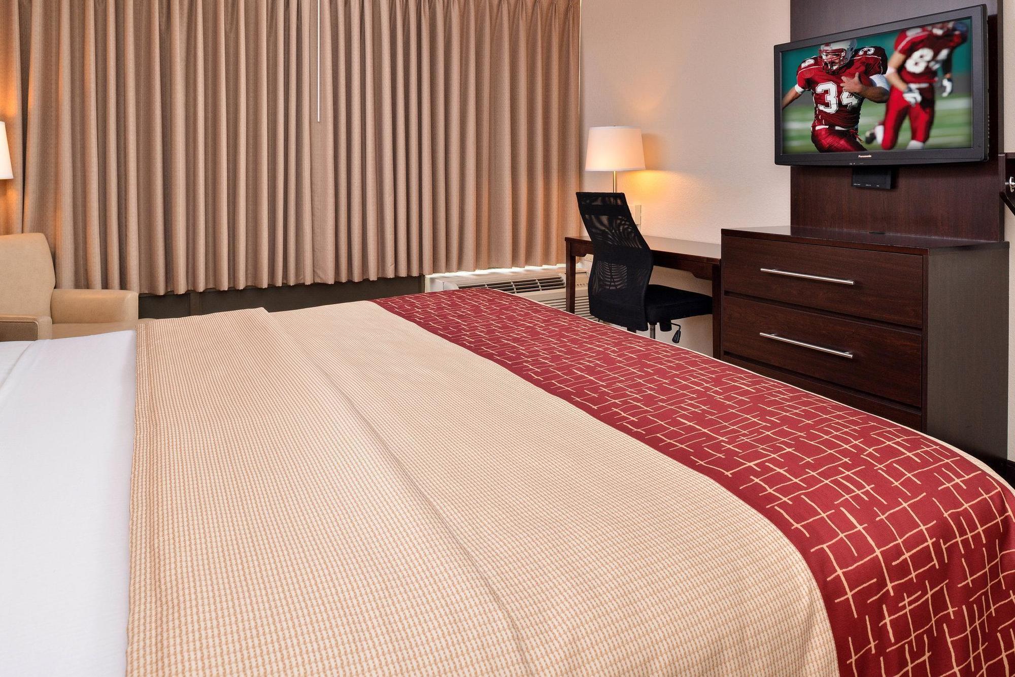 Red Roof Inn Plus + Phoenix West Ngoại thất bức ảnh